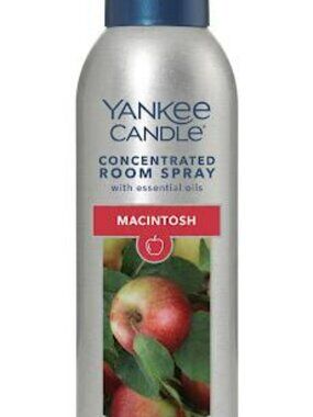 Yankee Candle Macintosh with Blue Cap 1.5 oz nwot